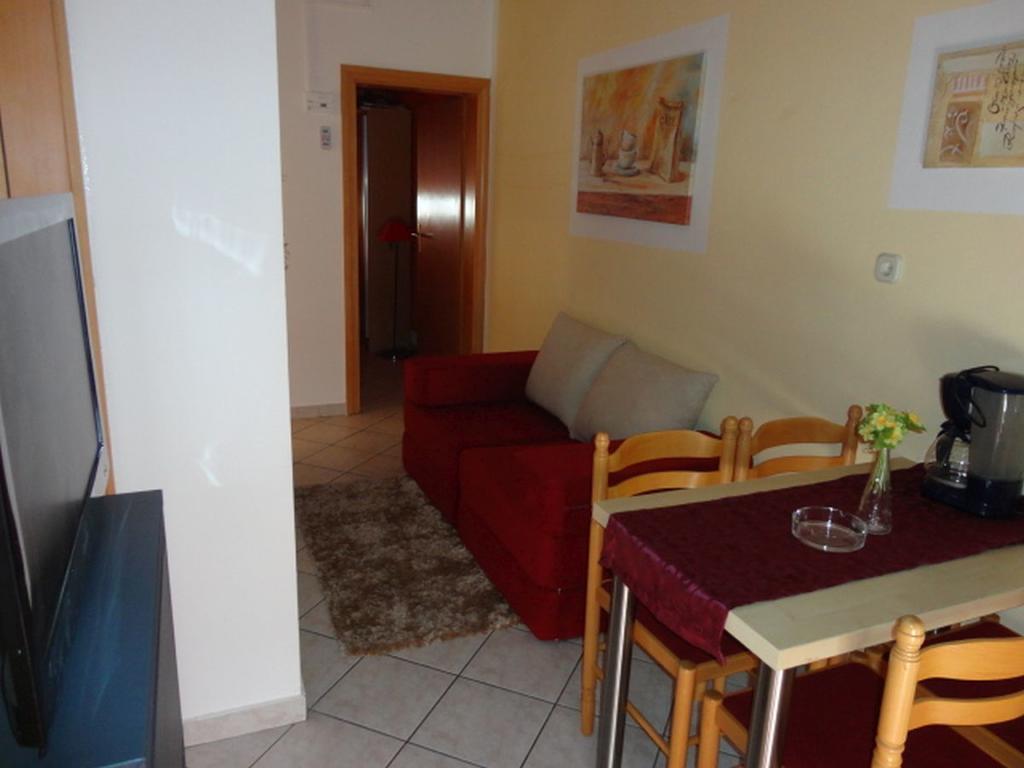 Apartments Mediteran Tice Экстерьер фото