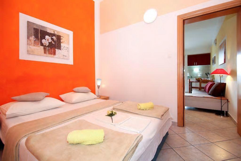 Apartments Mediteran Tice Экстерьер фото