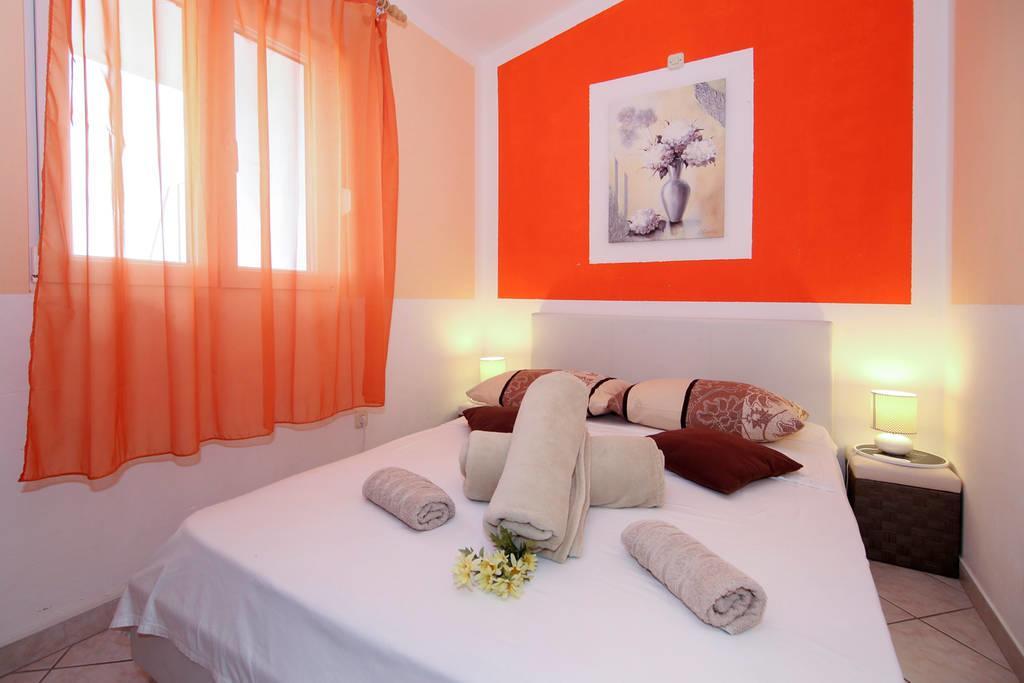 Apartments Mediteran Tice Экстерьер фото
